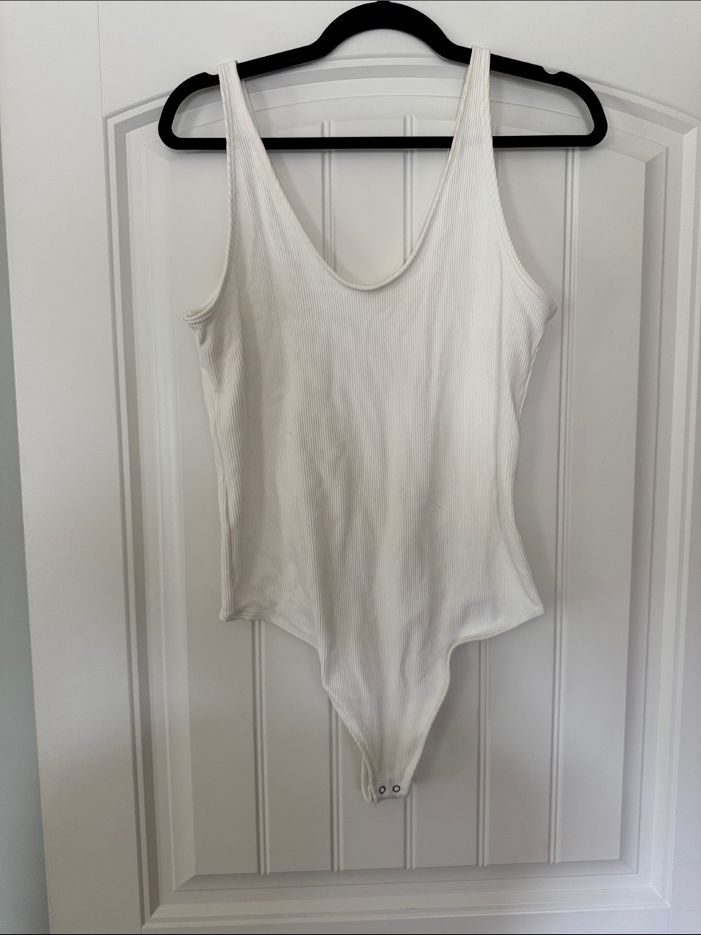 Abercrombie & Fitch White Ribbed Scoop Neck Bodysuit